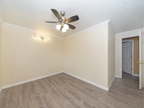 236 S 5th Avenue Cornelius OR 97113