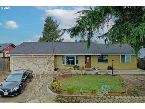 236 S 5th Avenue Cornelius OR 97113