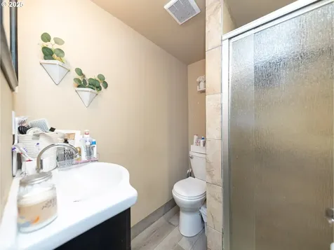 236 S 5th Avenue Cornelius OR 97113