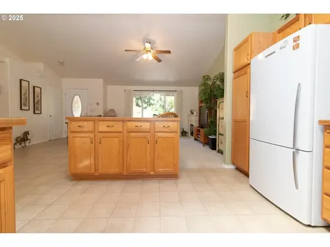47 Park Village Drive Florence OR 97439