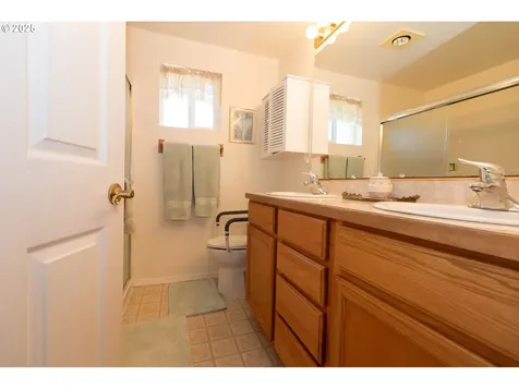 47 Park Village Drive Florence OR 97439