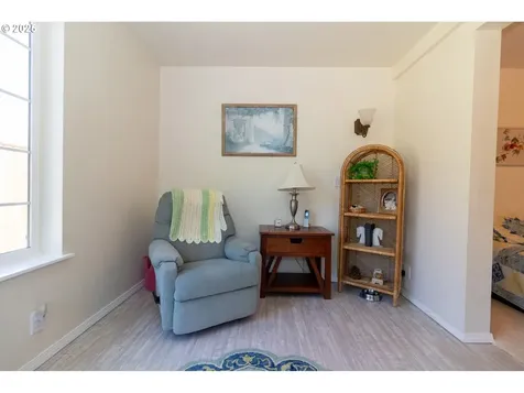 47 Park Village Drive Florence OR 97439