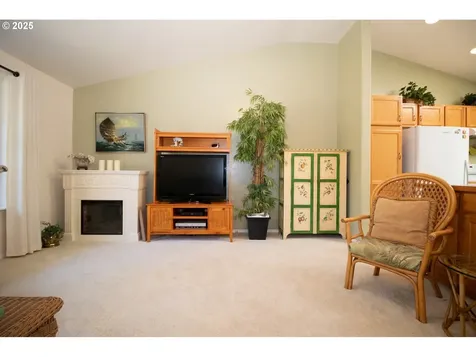 47 Park Village Drive Florence OR 97439