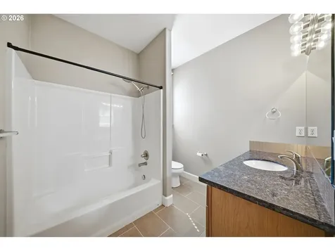 10214 NE 102nd Street Vancouver WA 98662