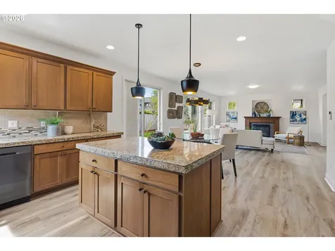 19319 Dogwood Court Lake Oswego OR 97035