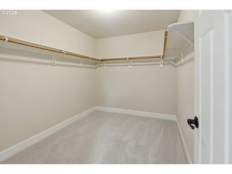 19319 Dogwood Court Lake Oswego OR 97035