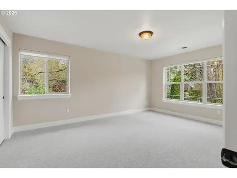 19319 Dogwood Court Lake Oswego OR 97035