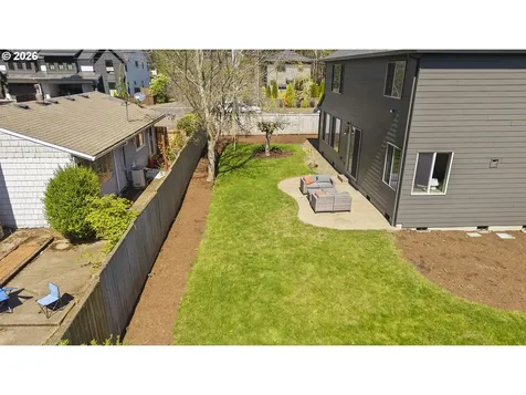 19319 Dogwood Court Lake Oswego OR 97035