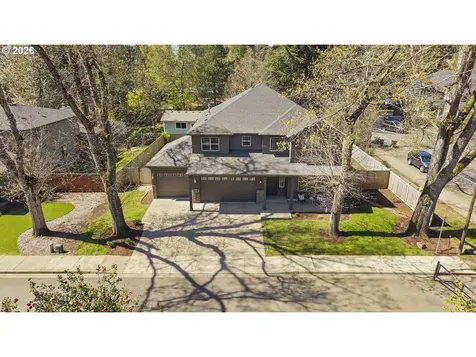19319 Dogwood Court Lake Oswego OR 97035