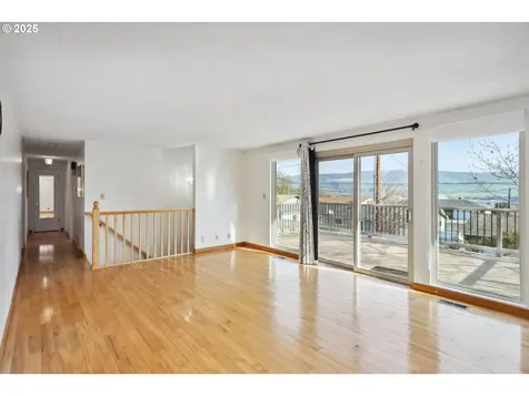 2313 W 14th Street The Dalles OR 97058