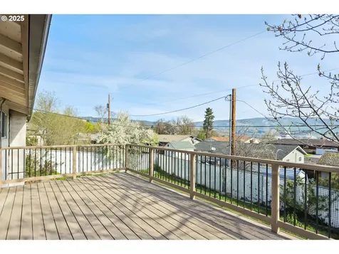 2313 W 14th Street The Dalles OR 97058