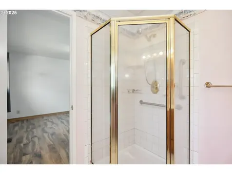 2313 W 14th Street The Dalles OR 97058