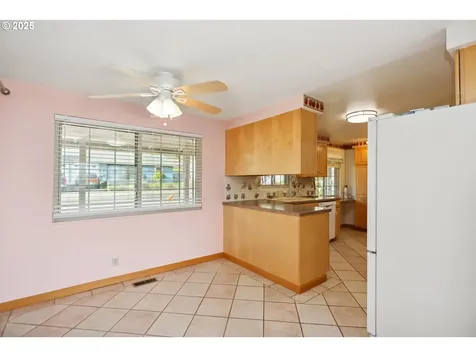 2313 W 14th Street The Dalles OR 97058