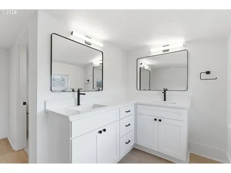 2945 NE 57th Avenue Portland OR 97213