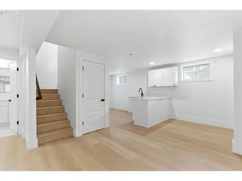 2945 NE 57th Avenue Portland OR 97213