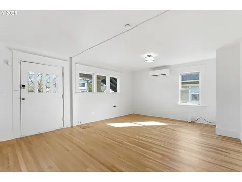 2945 NE 57th Avenue Portland OR 97213