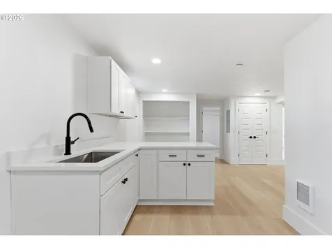 2945 NE 57th Avenue Portland OR 97213