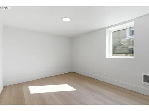 2945 NE 57th Avenue Portland OR 97213