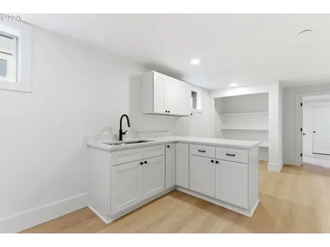 2945 NE 57th Avenue Portland OR 97213
