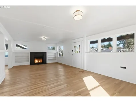 2945 NE 57th Avenue Portland OR 97213
