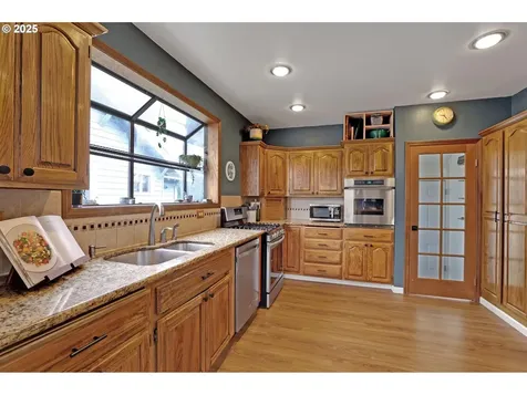 3516 NE 78th Avenue Portland OR 97213