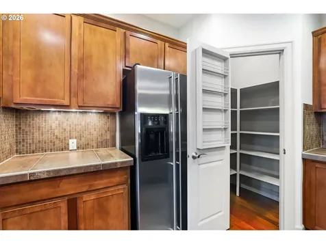 9208 NE 45th Place Vancouver WA 98665