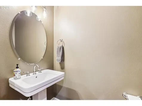 9208 NE 45th Place Vancouver WA 98665