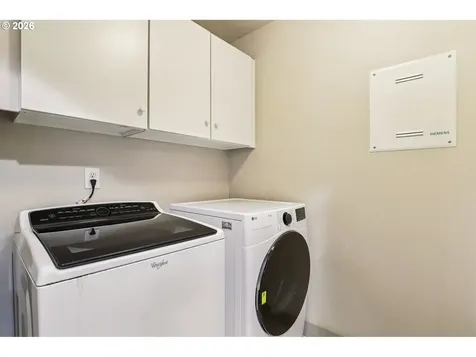 9208 NE 45th Place Vancouver WA 98665