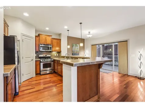 9208 NE 45th Place Vancouver WA 98665