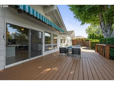 19070 NW Dorena Street Portland OR 97229