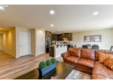 11815 NE 103rd Street Vancouver WA 98682