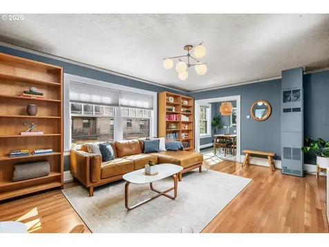 507 NW 22nd Avenue Portland OR 97210