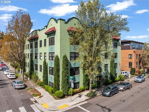 507 NW 22nd Avenue Portland OR 97210