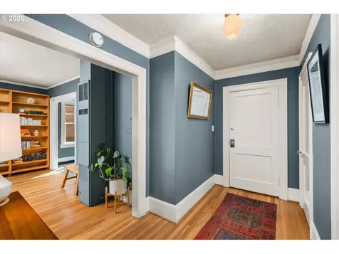 507 NW 22nd Avenue Portland OR 97210