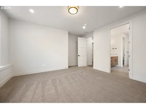 16803 NE 38th Avenue Vancouver WA 98686