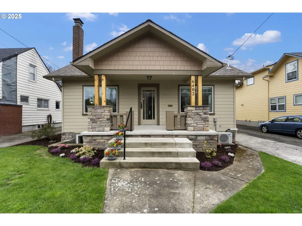 6402 SE 22nd Avenue Portland OR 97202