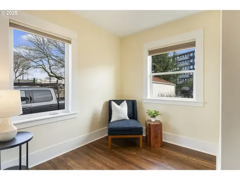 6402 SE 22nd Avenue Portland OR 97202