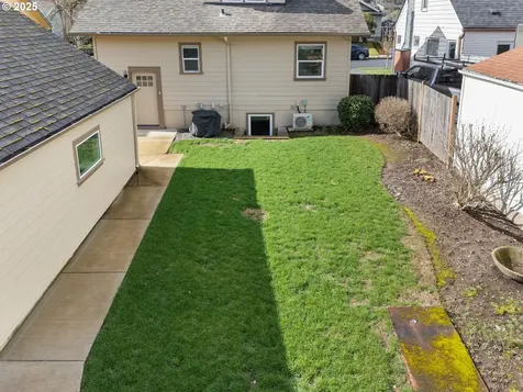 6402 SE 22nd Avenue Portland OR 97202