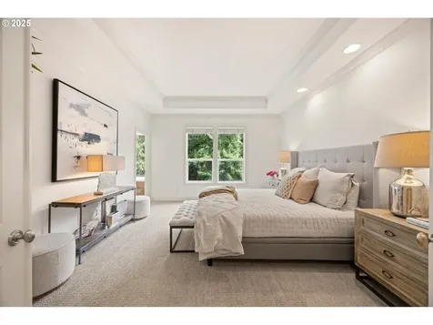 6786 SW Canyon Drive Portland OR 97225
