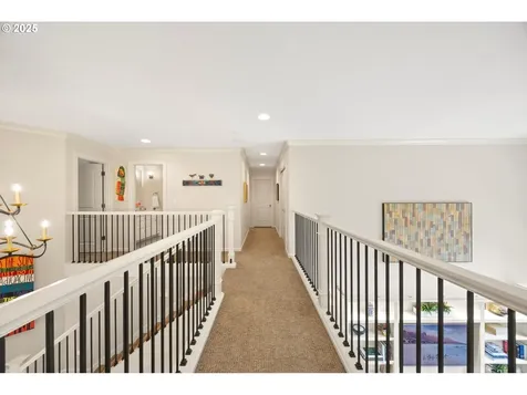 6786 SW Canyon Drive Portland OR 97225