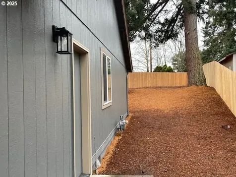 3110 Flower Avenue NE Salem OR 97301