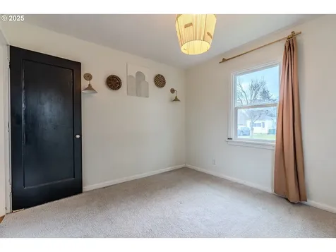 127 Ash Avenue Wood Village OR 97060