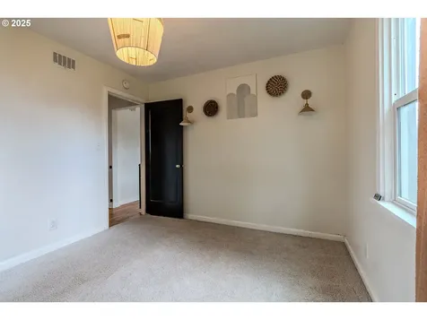 127 Ash Avenue Wood Village OR 97060