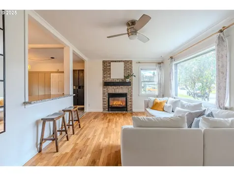 127 Ash Avenue Wood Village OR 97060