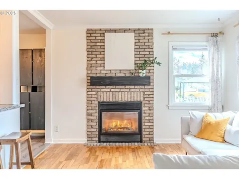 127 Ash Avenue Wood Village OR 97060