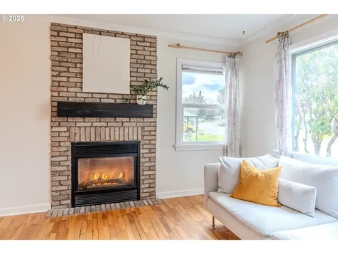 127 Ash Avenue Wood Village OR 97060