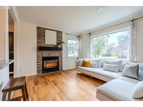 127 Ash Avenue Wood Village OR 97060