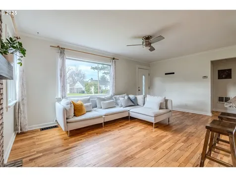 127 Ash Avenue Wood Village OR 97060