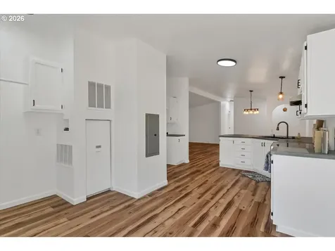 5057 Briarwood Circle Keizer OR 97303