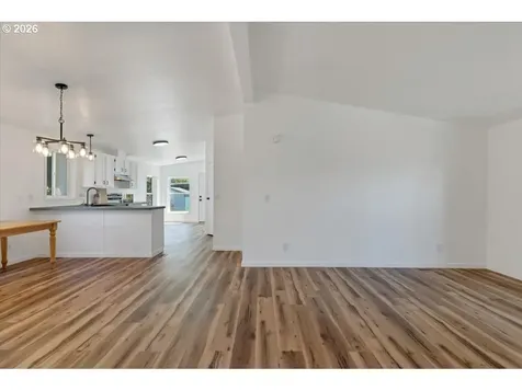 5057 Briarwood Circle Keizer OR 97303